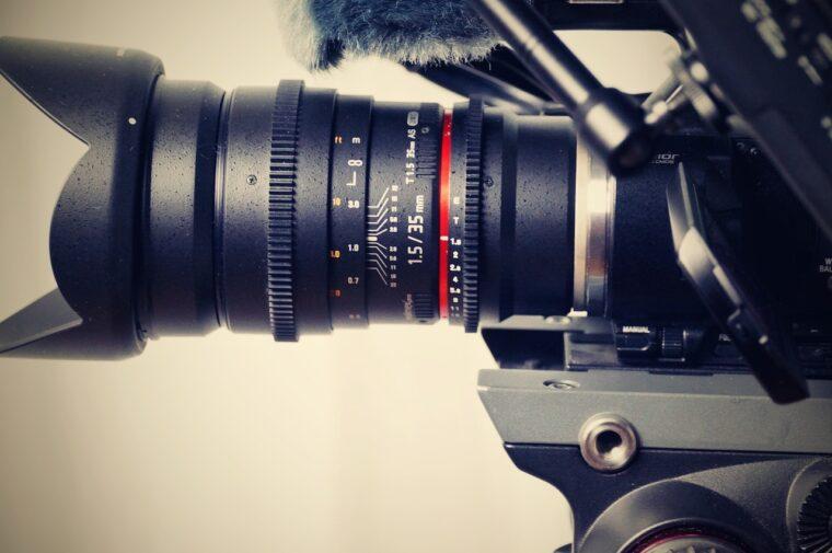 DSLR Camera